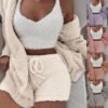 ⁦طقم بيجاما نسائي 3 قطع – بلوزة طويلة الأكمام، توب قصير، وشورت برباط⁩ - الصورة ⁦4⁩